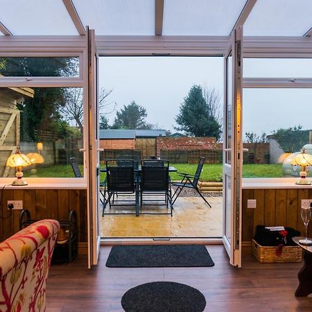 Hot Tub Pet Friendly Luxury Cosy Cottage, Near Withernsea And Patrington Welwick Екстер'єр фото
